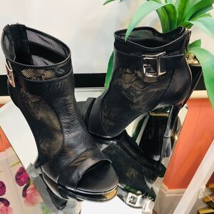 BCBG Trilby Open Toe Pump